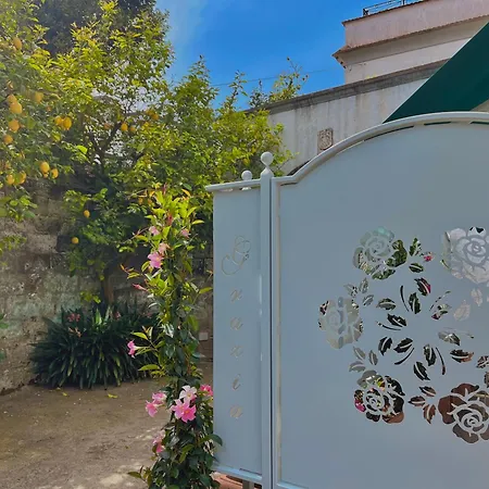 La Dimora 4: Charm And Quiet Apartamento SantʼAgata sui Due Golfi