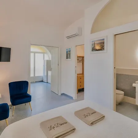 La Dimora 4: Charm And Quiet Apartment